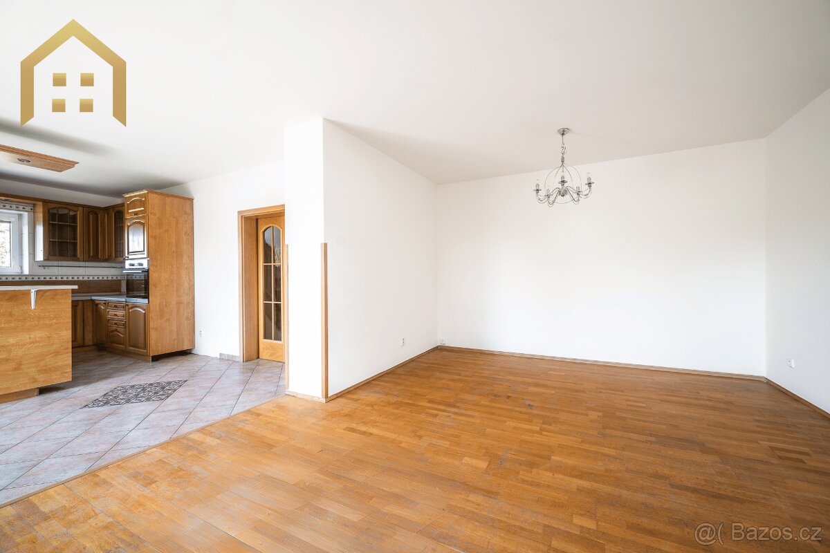 Zlín: Prostorný dům 5+1 na konci slepé ulice s vlastní zahra - 6