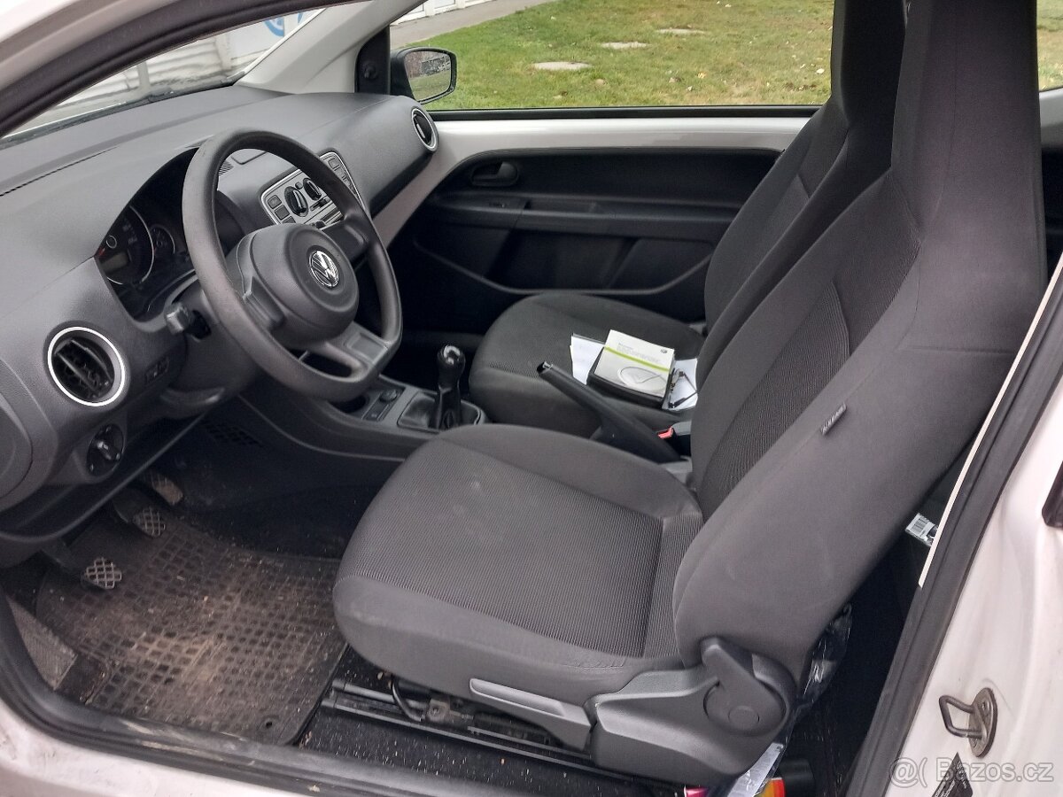 VW UP 1.0 MPi ,44kW. Klima - 6