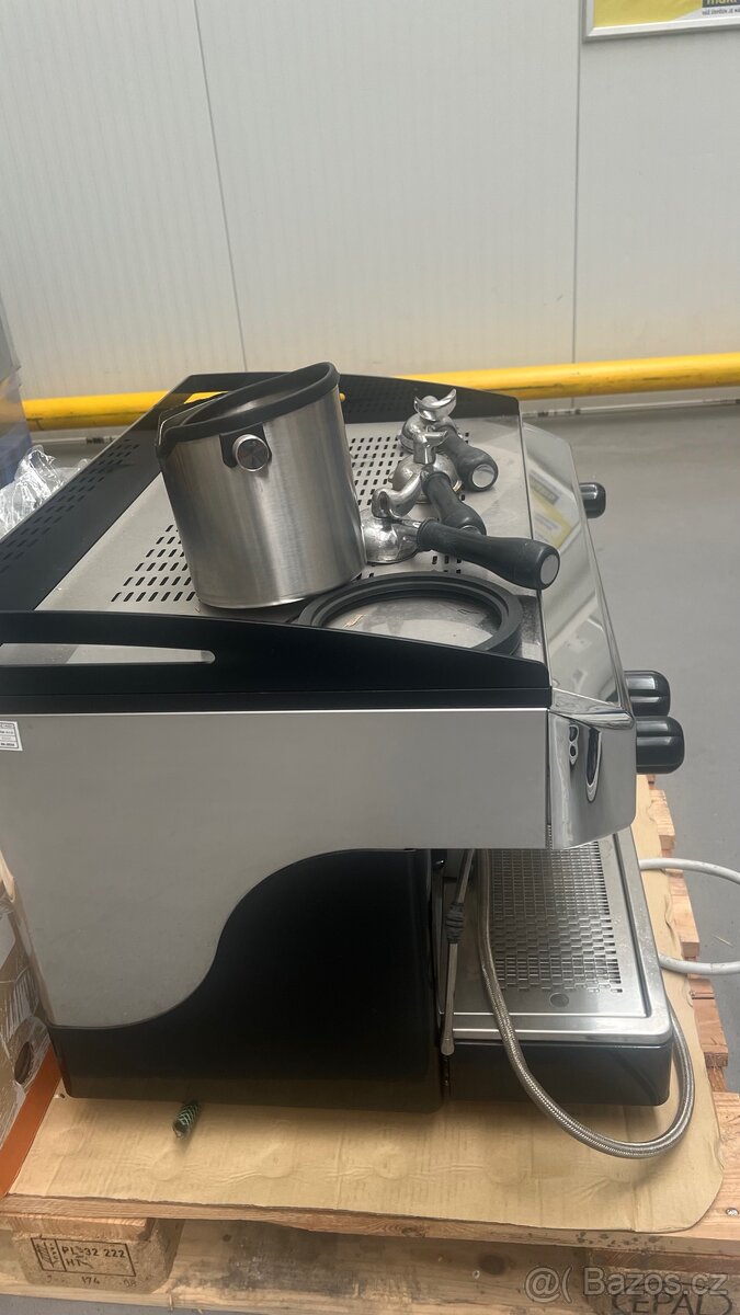 KÁVOVAR TOUCH SAE/2 DSP DVOUPÁKOVÝ -top - 6