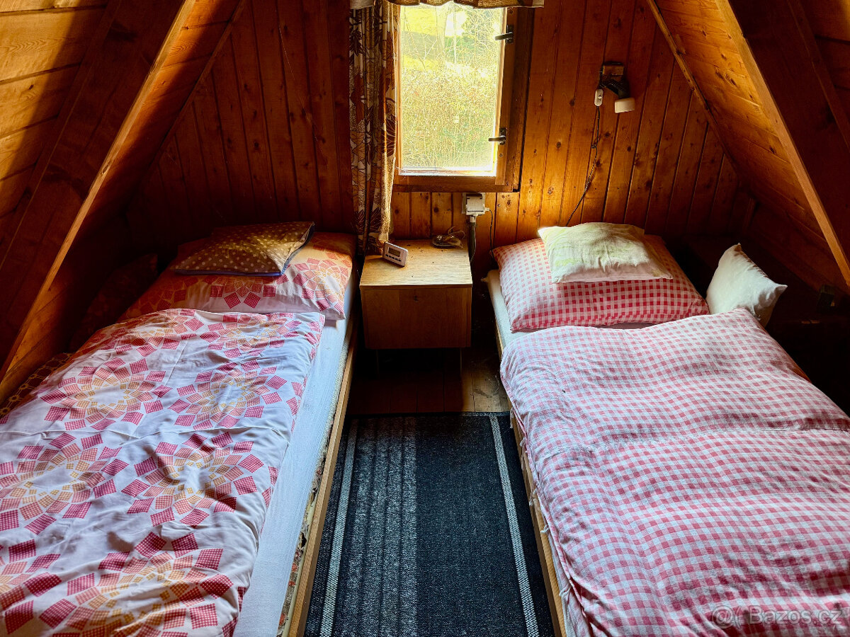 Prodej chaty u Slapské přehrady - osada Hrdlička - 6