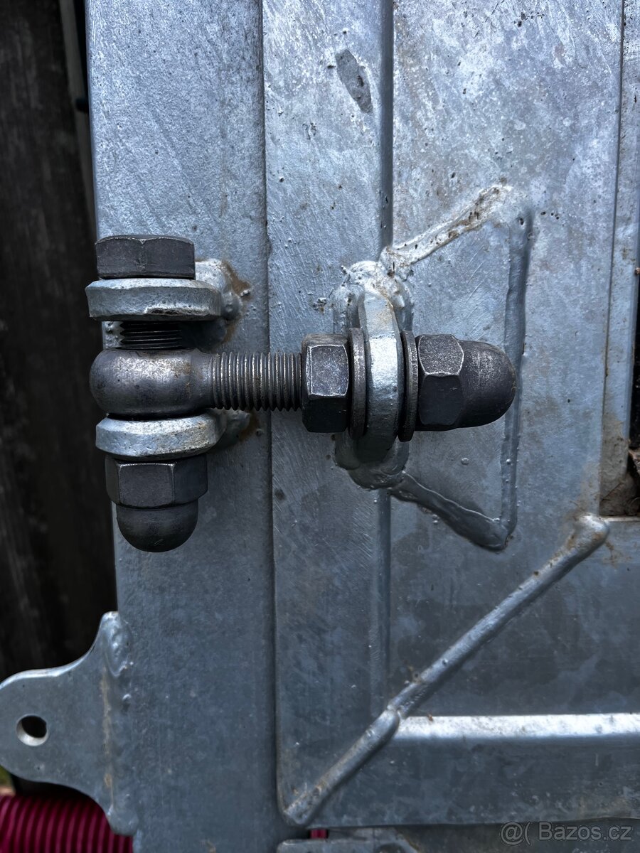 Dveře do venkovních boxu pro koně - 6