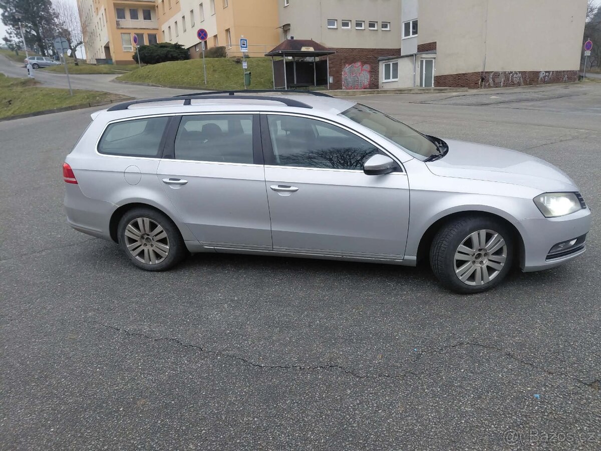 Volkswagen Passat b7 - 6