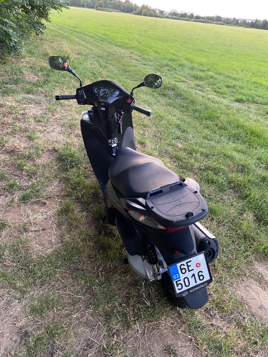 Prodám skůtr Honda SH300i - 6