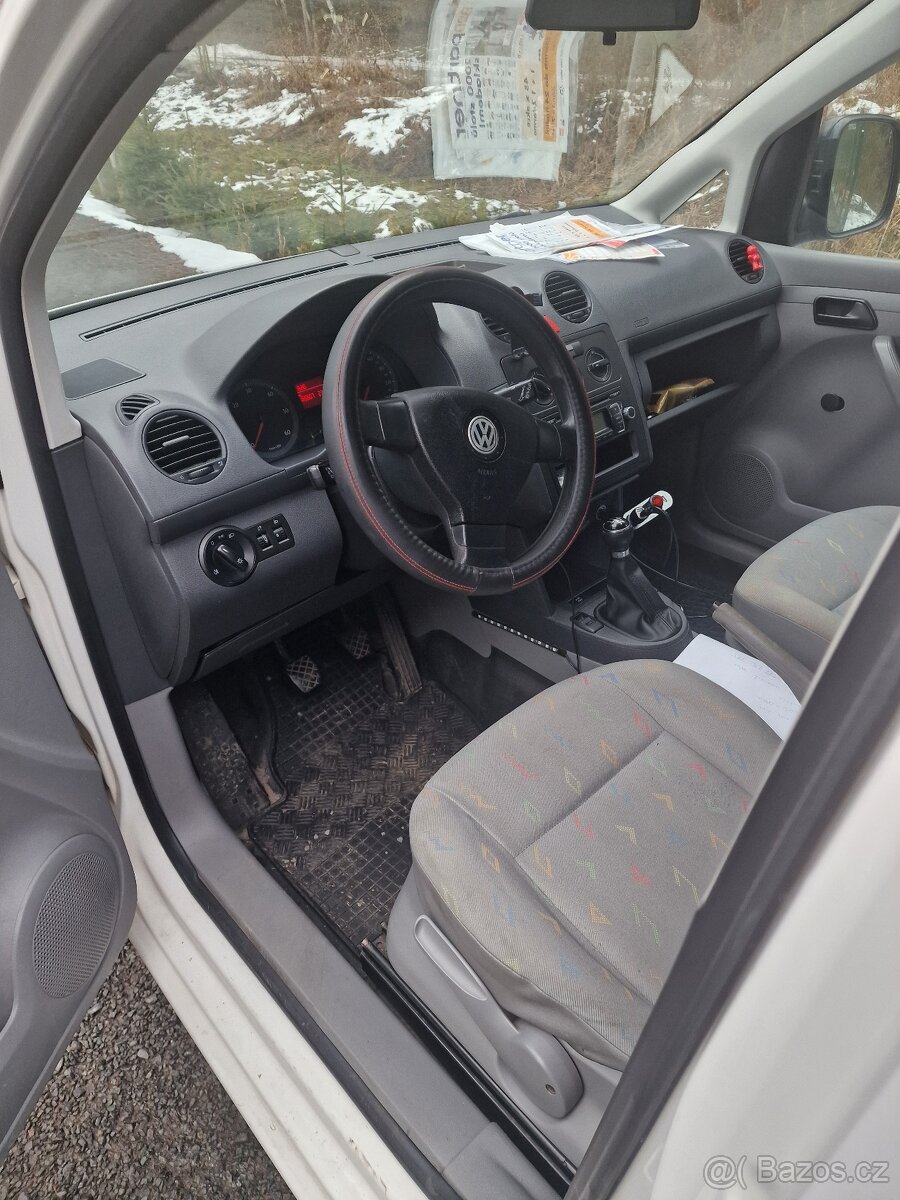 VW Caddy 2.0 SDi 2 dvoumistná - 6