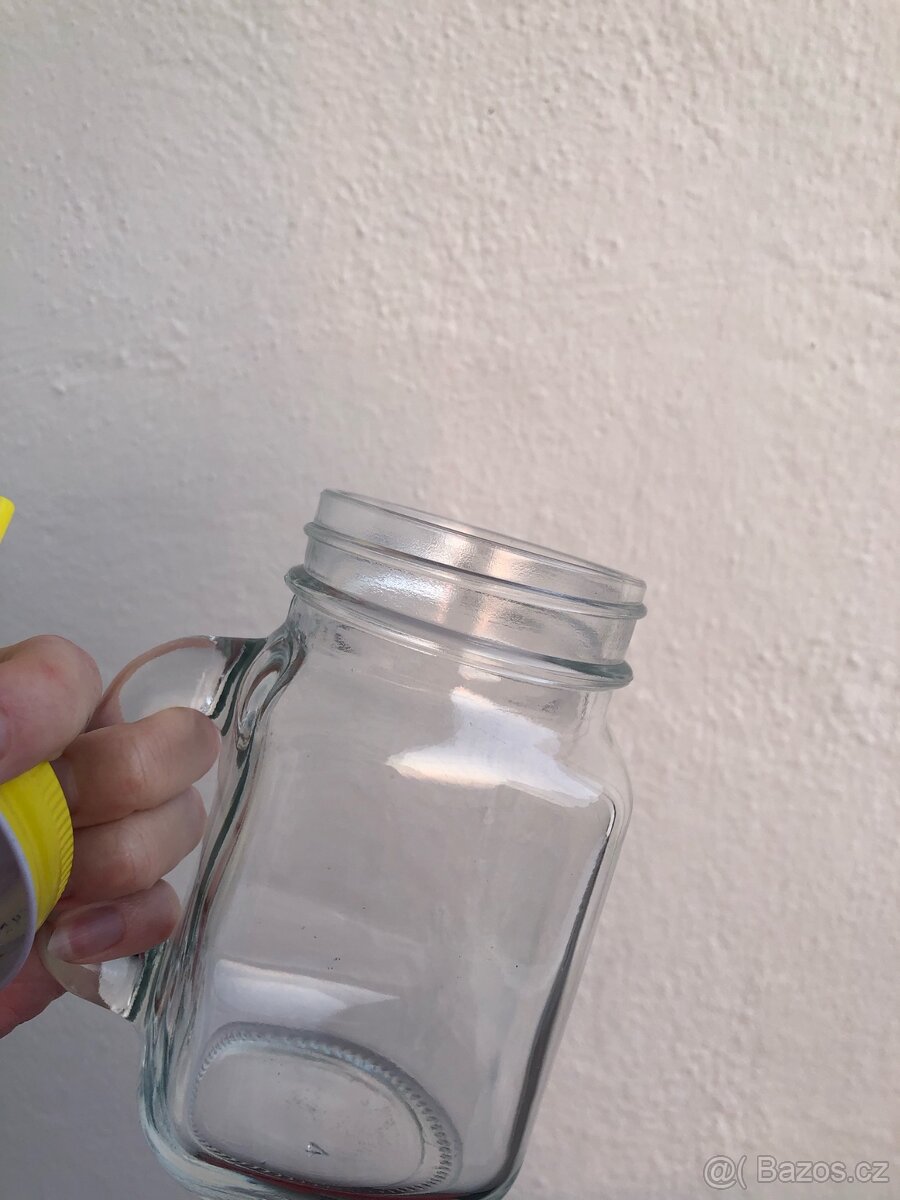 Skleněný hrnek s brčkem - 6