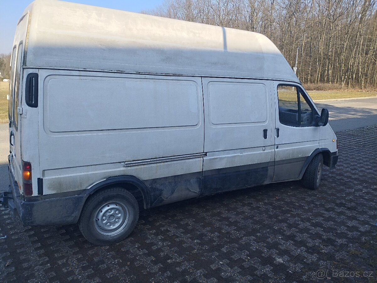 Ford Transit 2,5 diesel maxi - 6