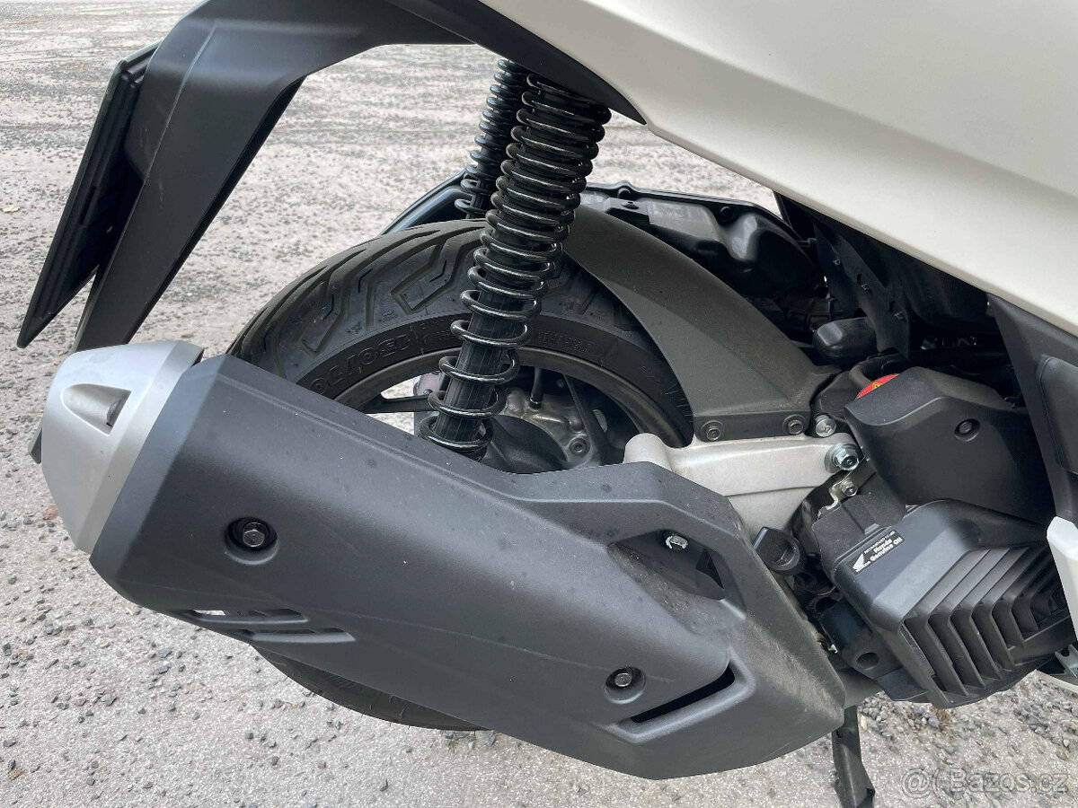 HONDA PCX 125 (10/2022) - 6