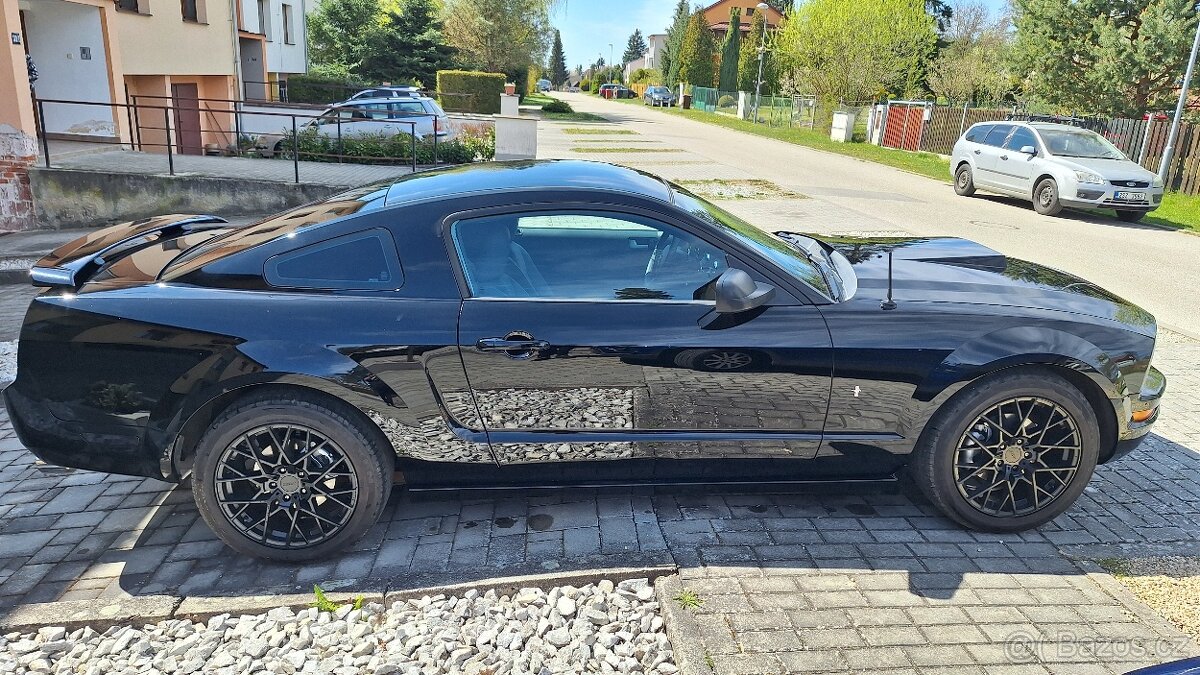 Ford Mustang 2008 V6 4.0l - 6