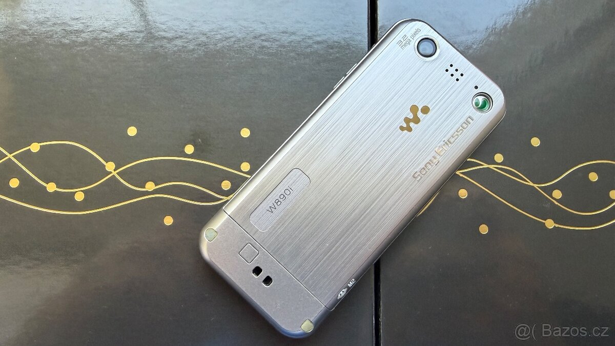 Sony Ericsson W890i CZ - 6