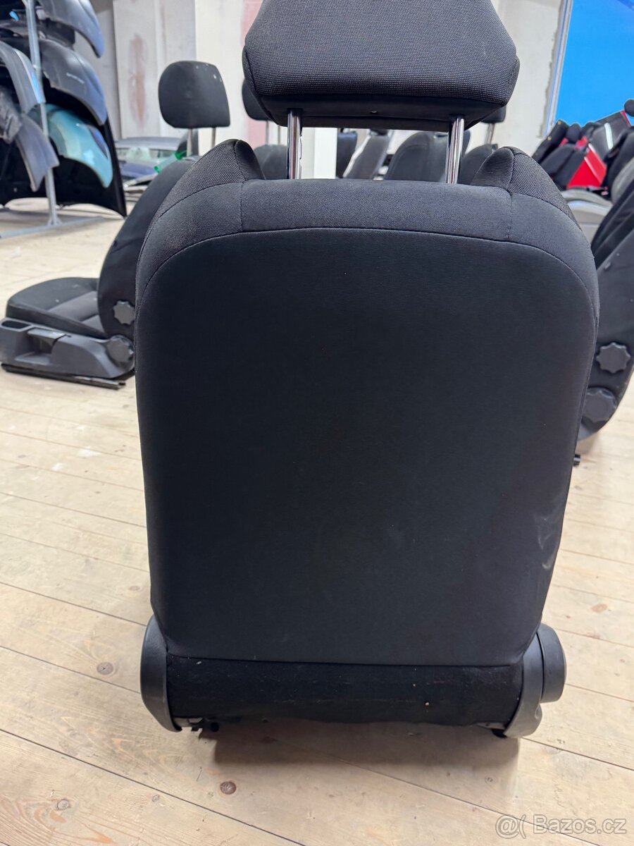 Toyota CHR, kompletní přední i zadní sedačky - 6