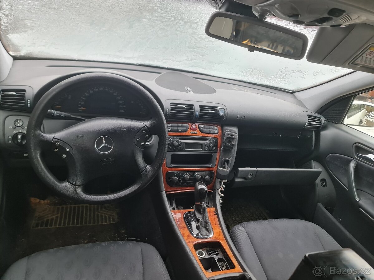 MB C 220CDI kombi, 2.148ccm, 105kW, r.v.2001 - 6