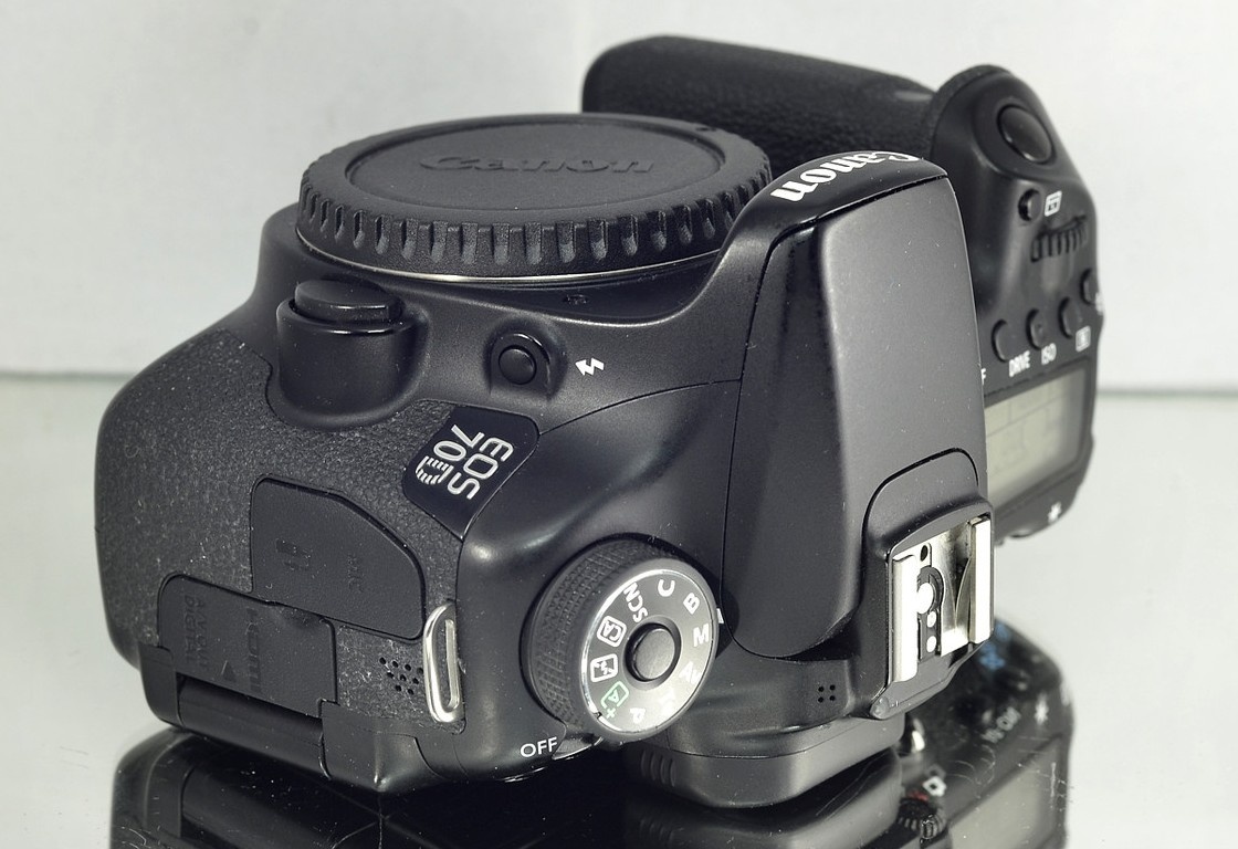 Canon EOS 70D APS-CFull HDVWIFI11 000 Exp - 6