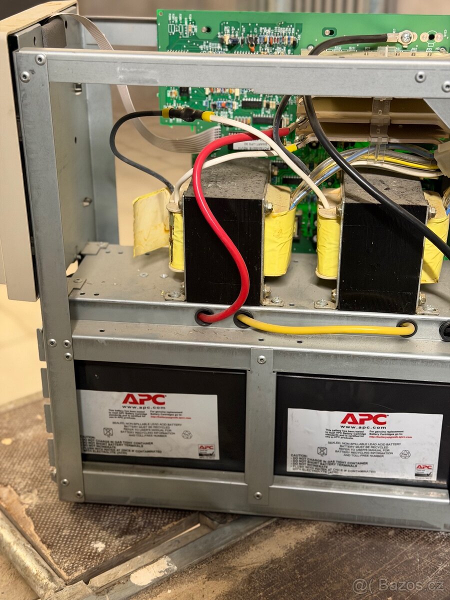 APC Smart-ups serverový záložní zdroj - 6