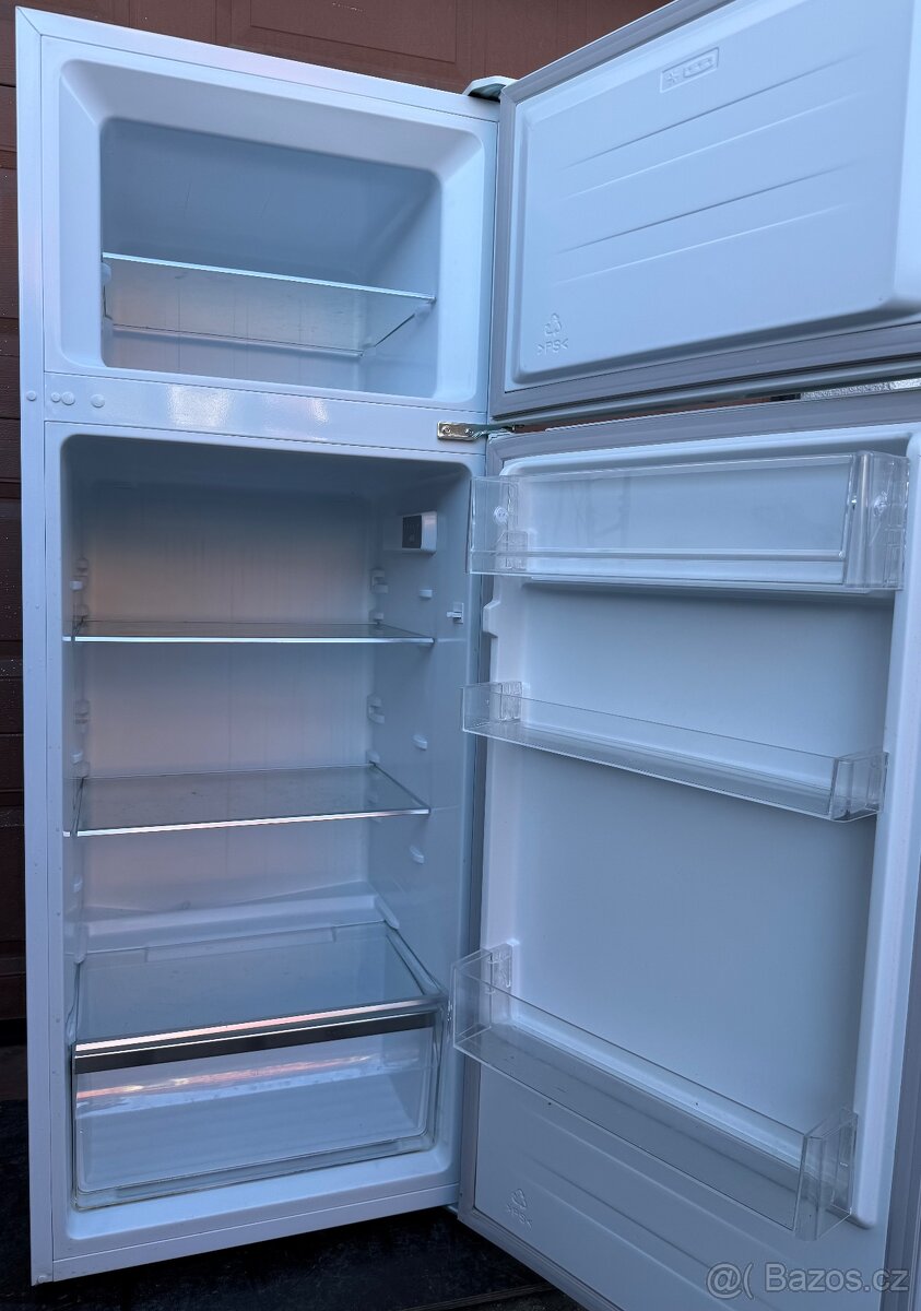 Lednice s mrazákem Hisense RB343D4AW1 - 6