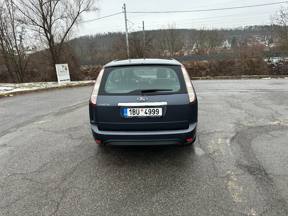 Ford Focus 1.6 kombi - 6