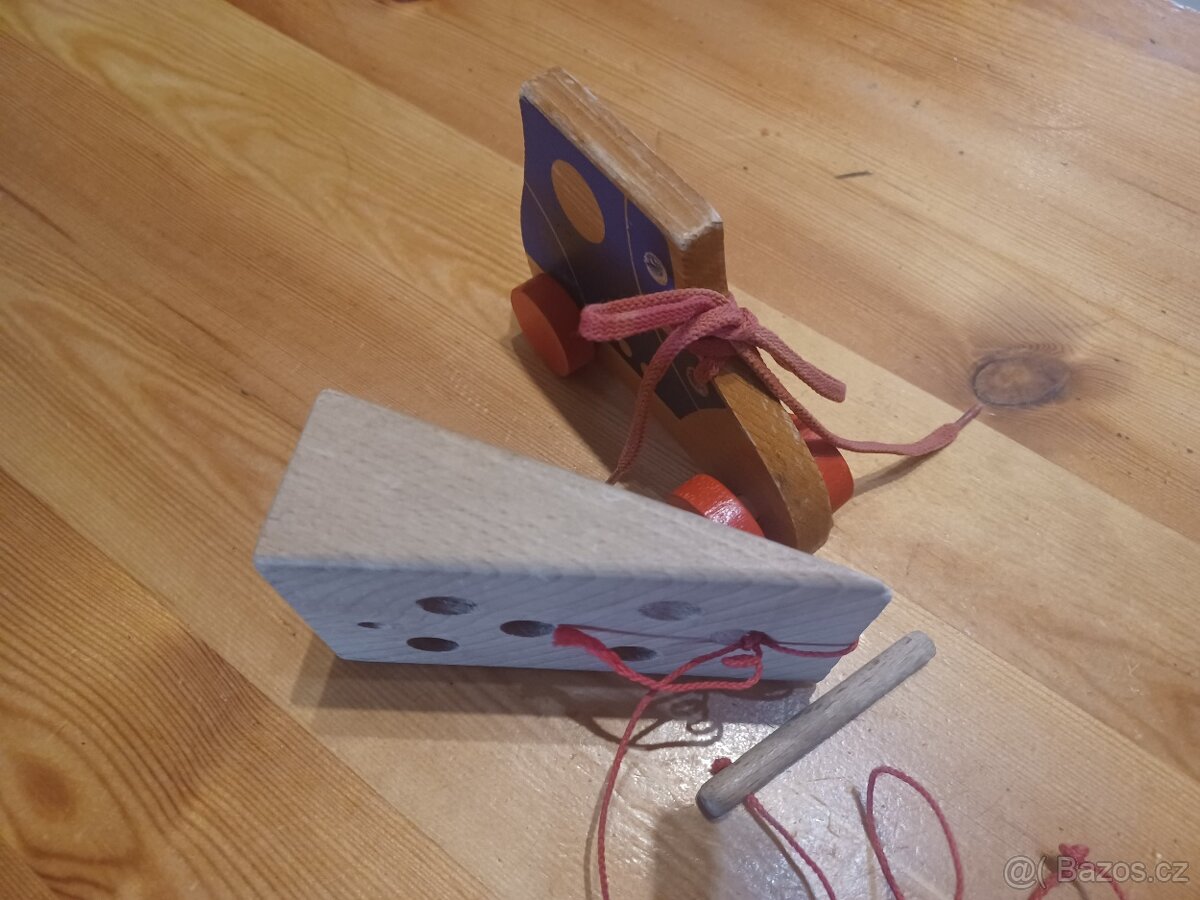 Dřevěné hračky- Provlékačka + na zavazování tkaniček - 6