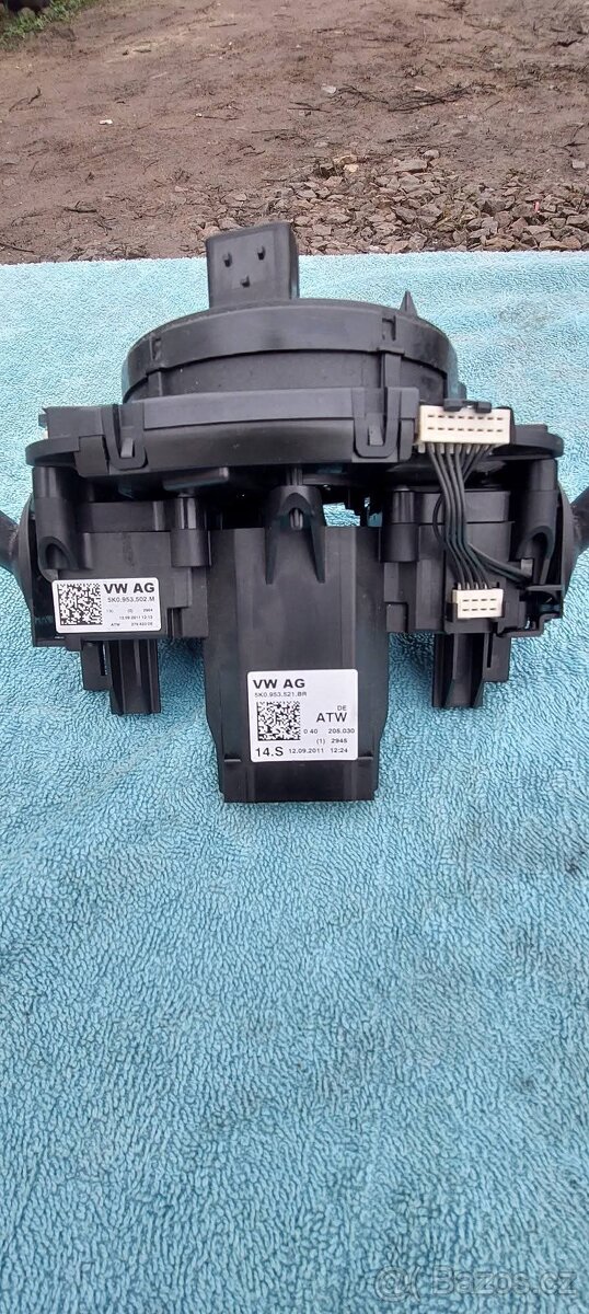 Prodá. Kroužek volantu 5K0953569E Škoda Superb 2 4000kč - 6