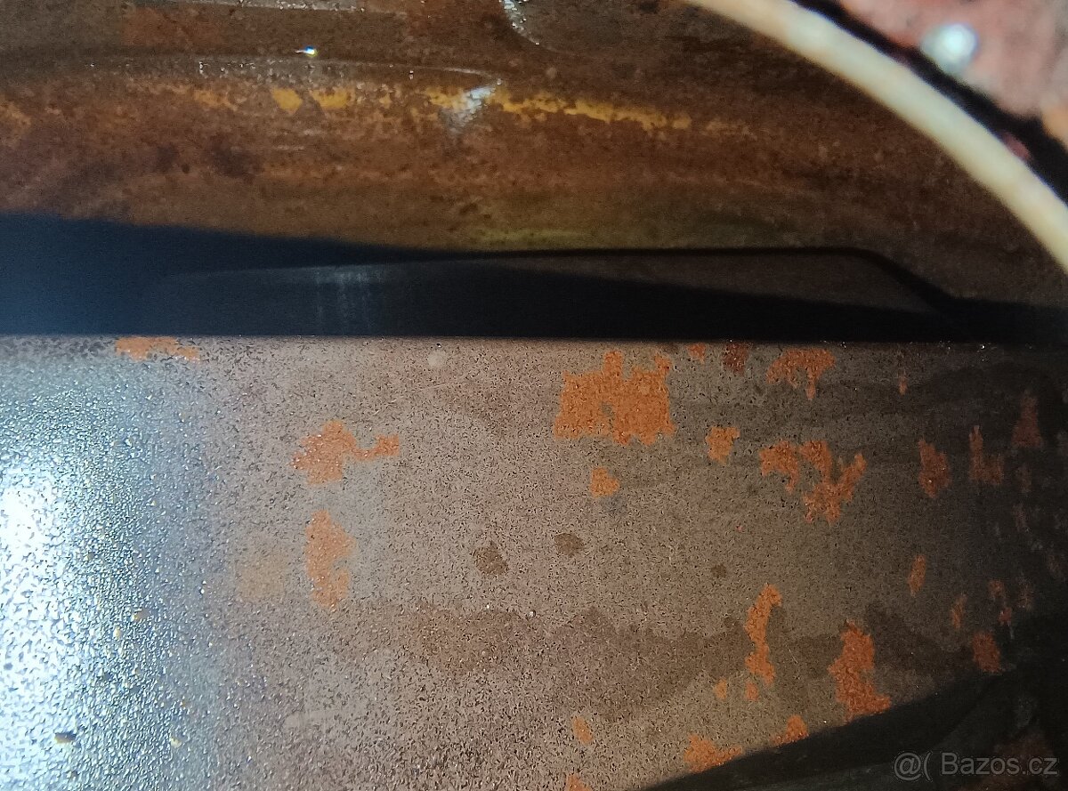 Nádrž Jawa Calif - 6