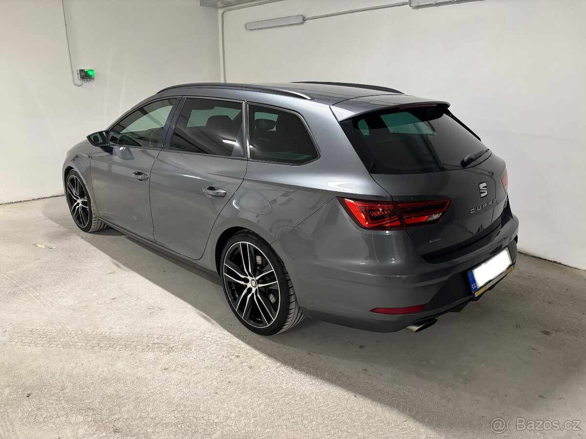 Seat Leon Cupra ST300 4drive - 6
