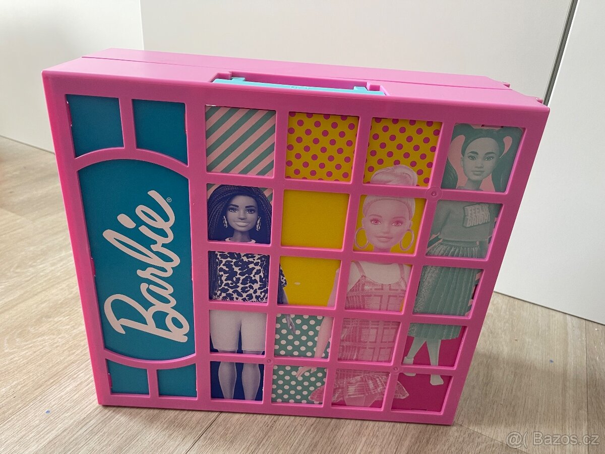 Barbie šatník - 6