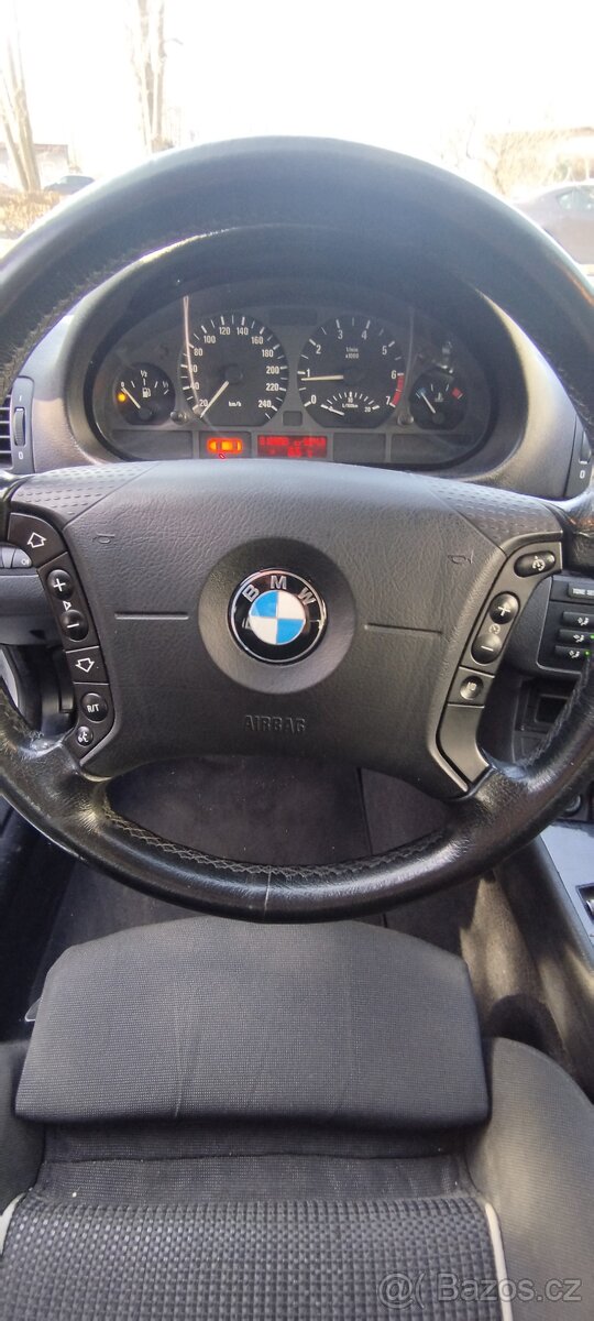 BMW E46 320i Touring - 6