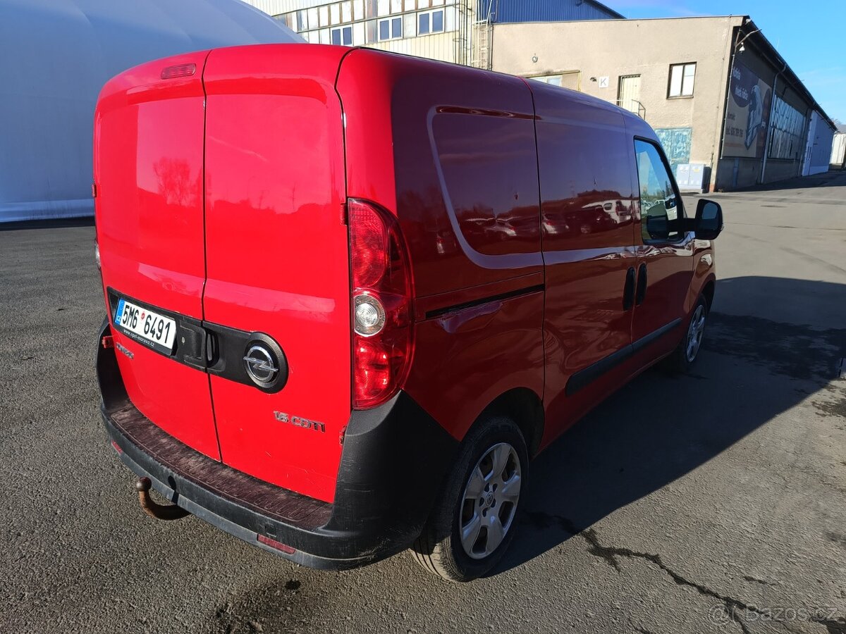 Opel Combo 1.6 CDTi RV 2015 - 6