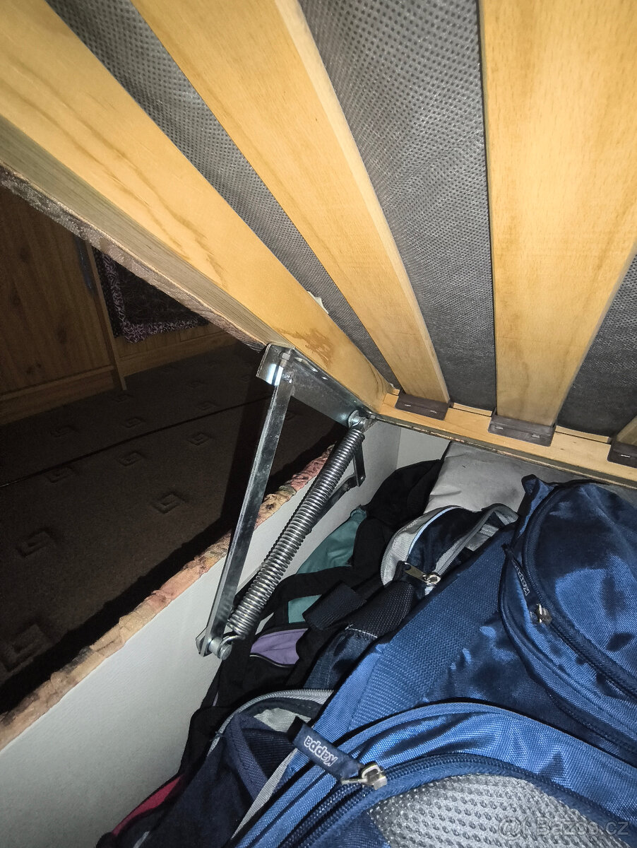 Manželská postel - 6