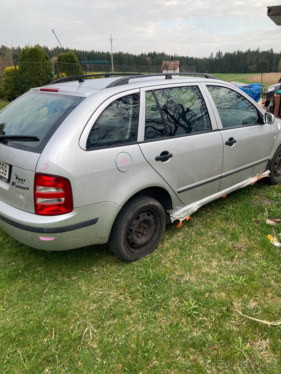 Škoda Fabia díly - 6