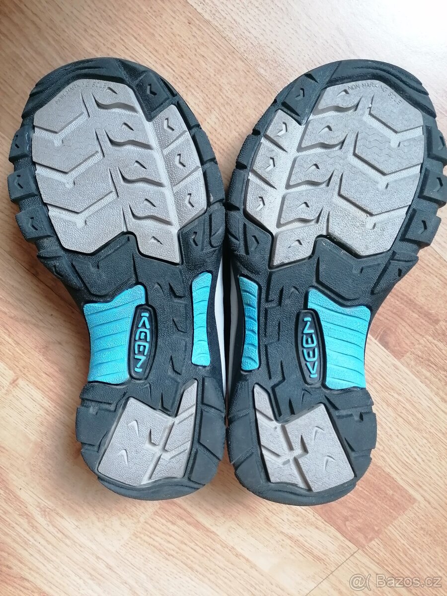 Sandály KEEN v. 38 - 6