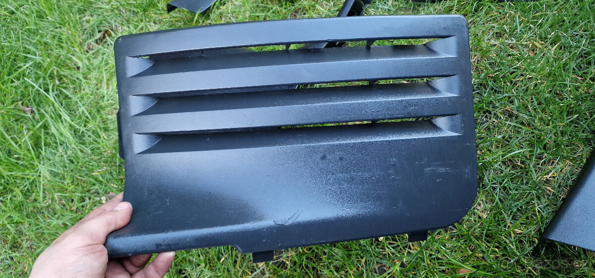 Plasty do interiéru + stropní ovládání - Cadillac SRX - 6