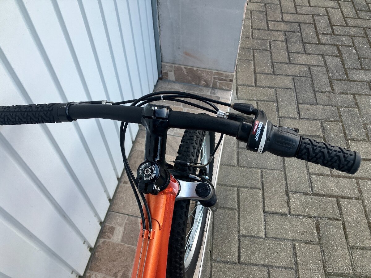 DĚTSKÉ KOLO 20 - 6