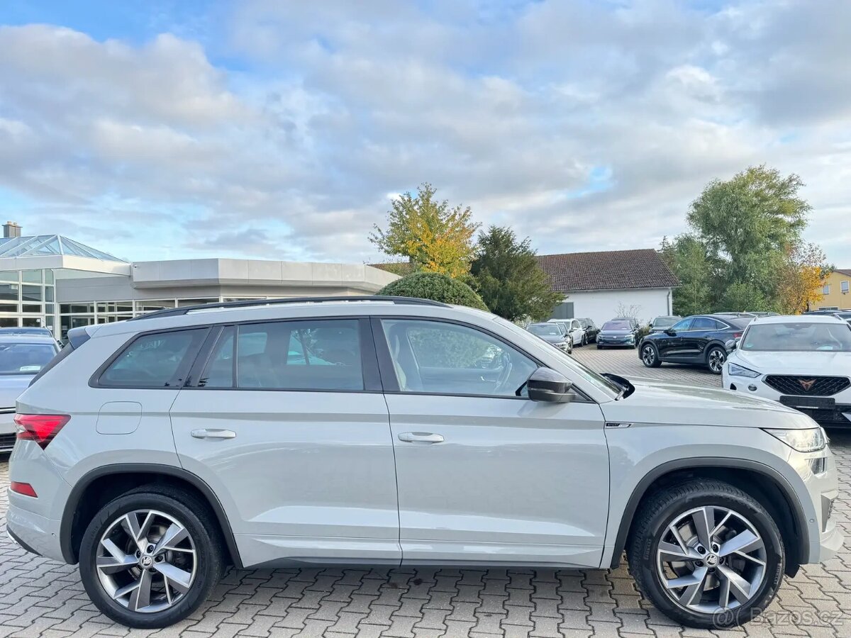 Škoda Kodiaq sportline 2022 TDI 147kw 4x4/webasto/360°kamery - 6