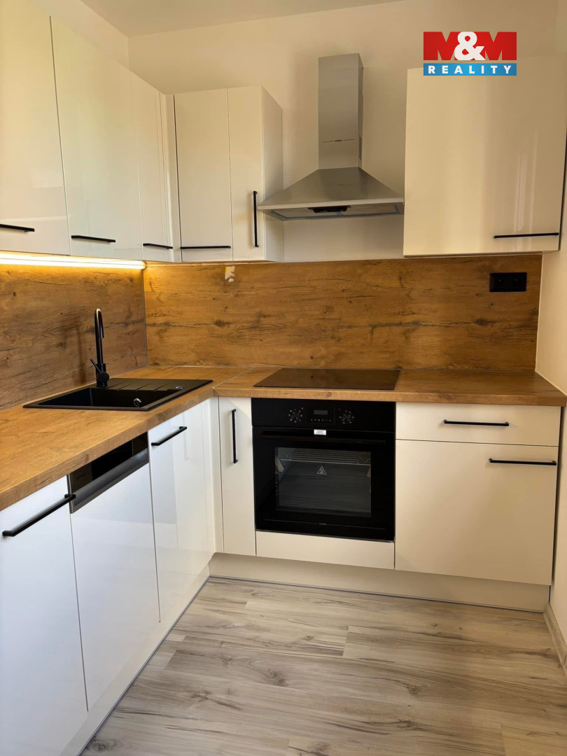 Prodej bytu 3+1, 57 m², Karviná, ul. Sovova - 6