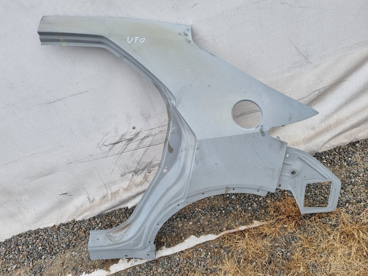 Honda zadní blatník - 6