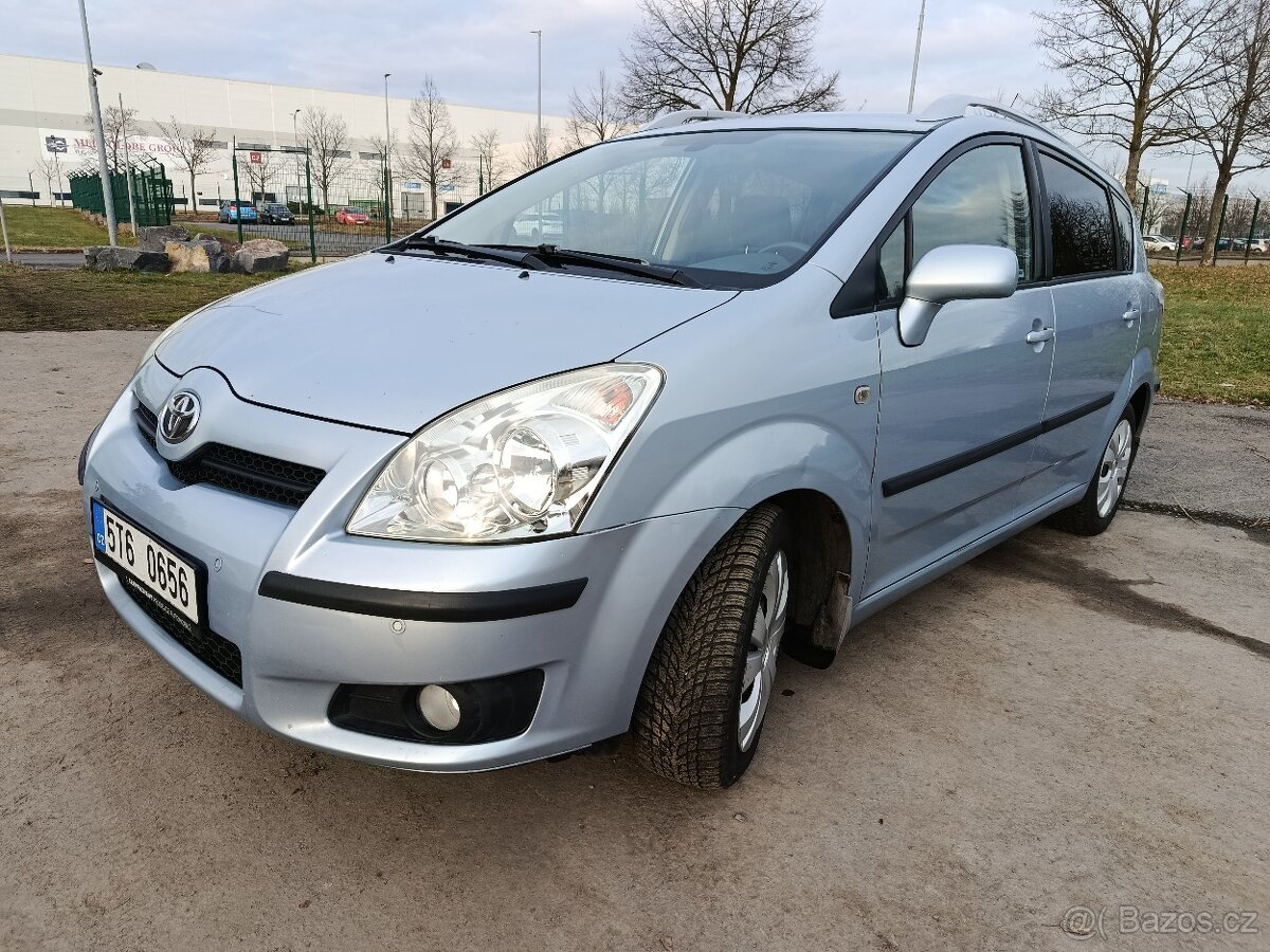 Toyota Corolla verso 1.8 Benzín + Lpg - 6