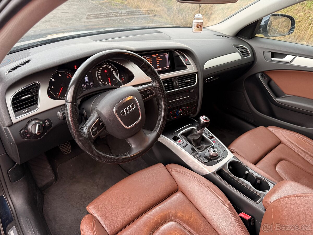 Audi A4 2.0 TDi (kožené sedačky) - 6