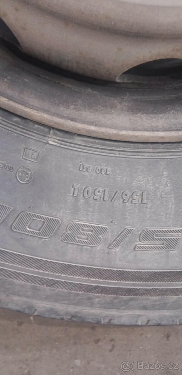 komplet kola 22,5 s pneu KAMA - 6