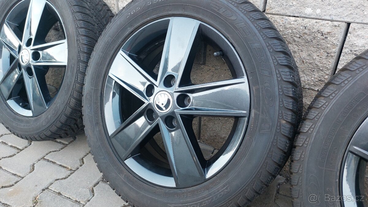 Alu kola 5x112 r16 Star originál Škoda Octavia III - 6