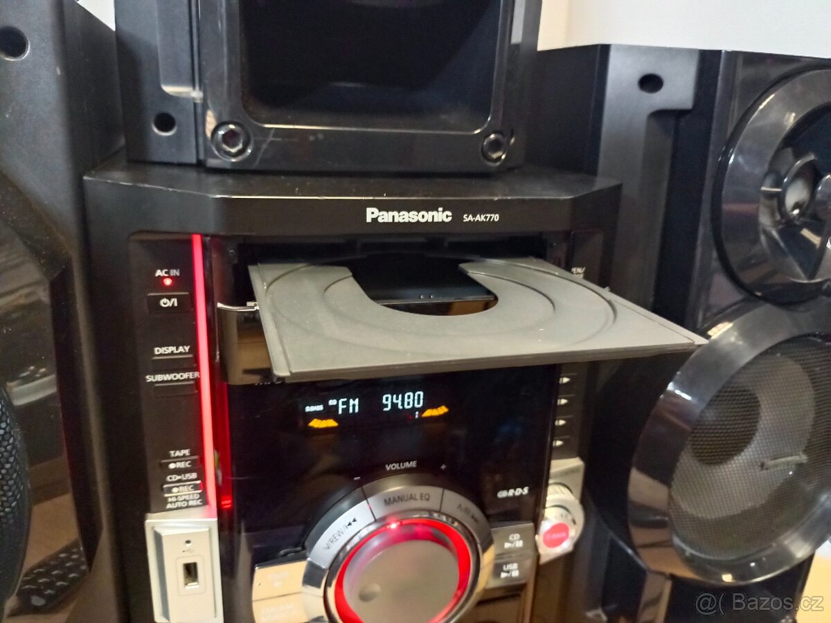 PANASONIC věž SA-AK770, CD-Mgf-USB-Rádio, subwoofer - 6