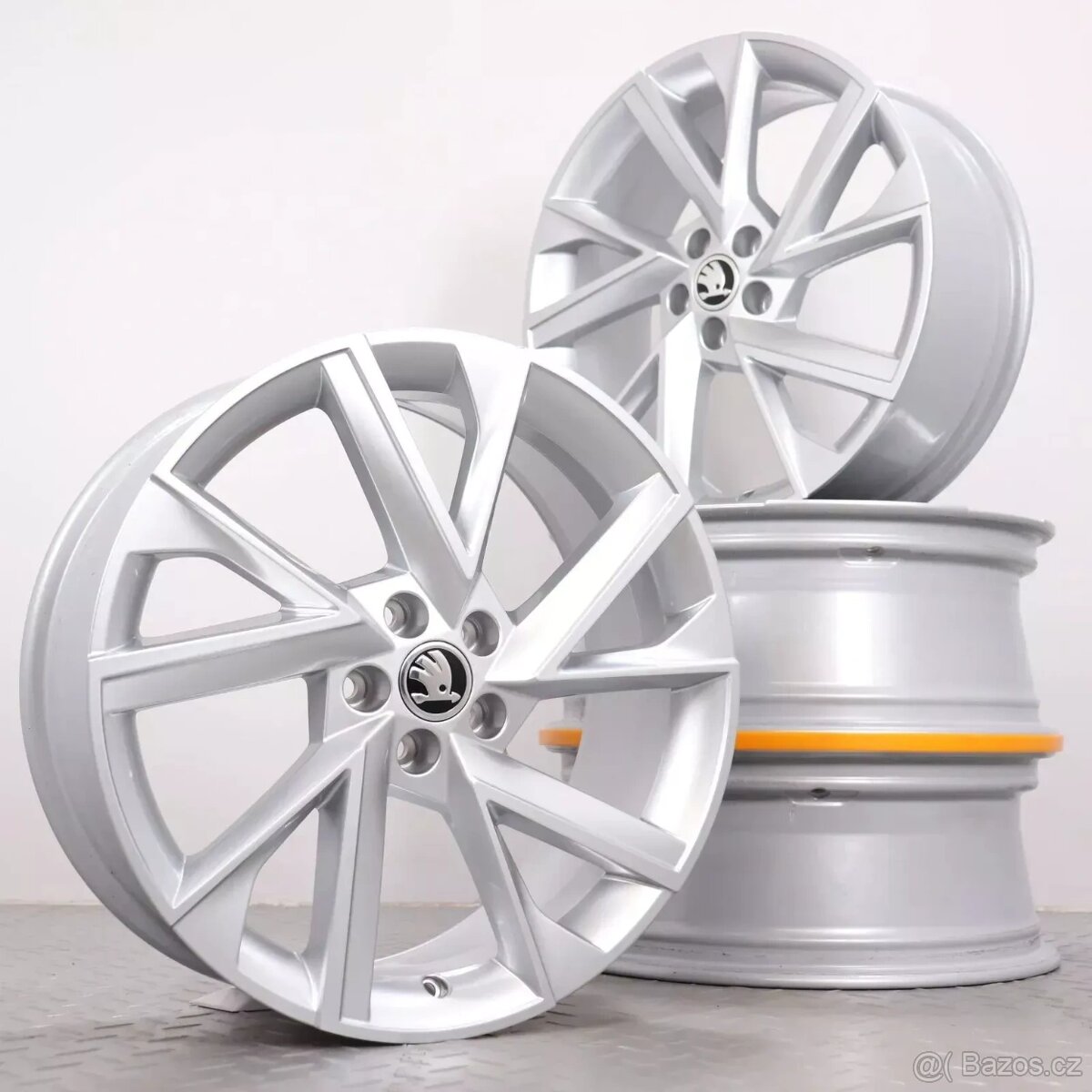 škoda Scala Kamiq 17, 18 alu kola nová - 6