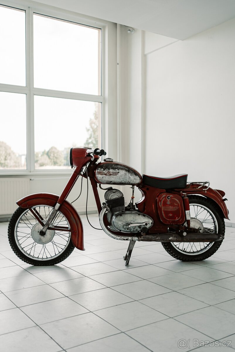 JAWA SPD Motor Solo 350cc (1961) - 6
