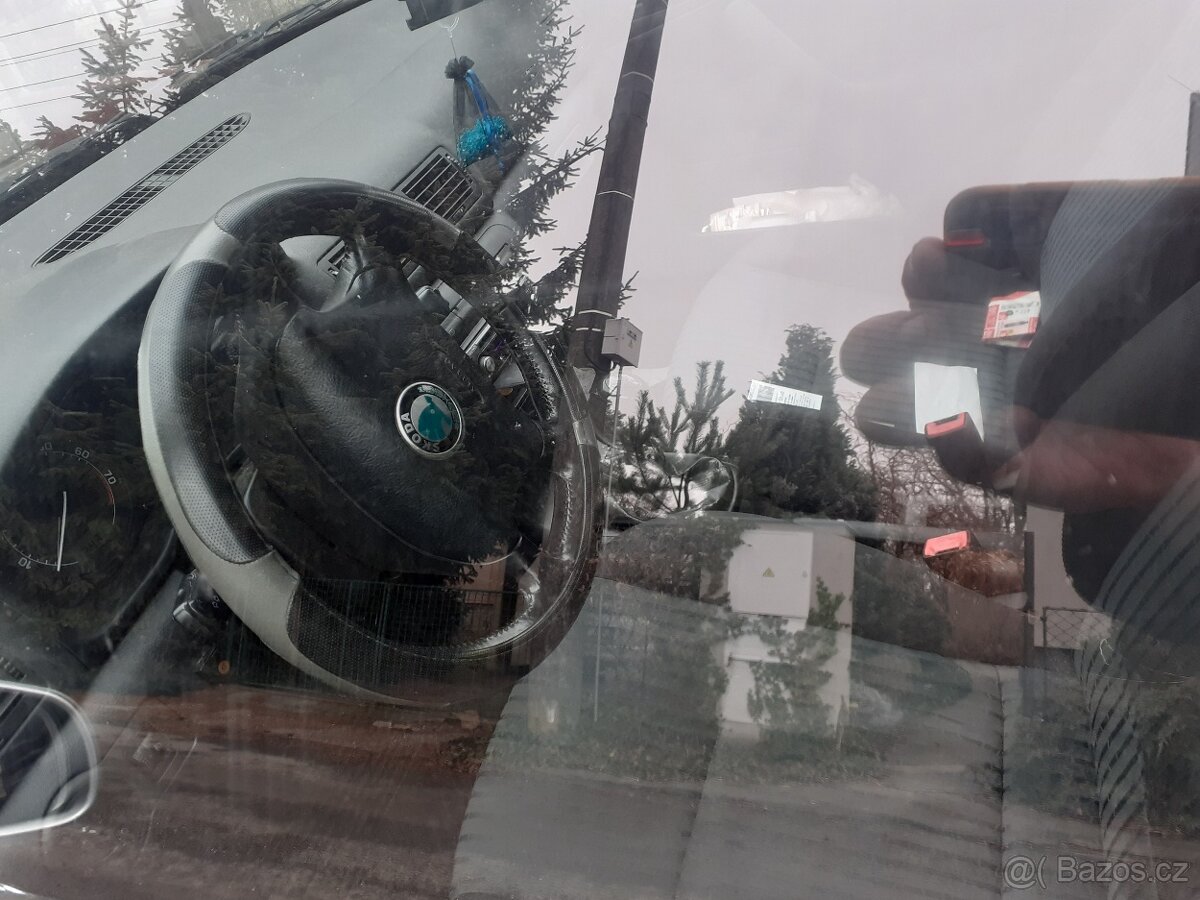 Škoda Octavia Combi Tour 1,6 benzín + LPG - 6