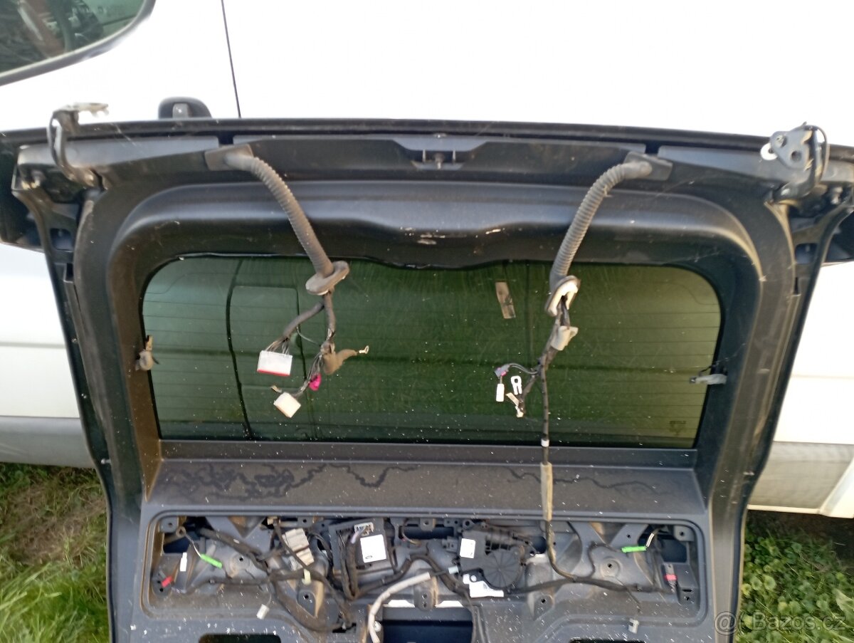 RANGE ROVER SPORT 2 , 5 DVEŘE KOMPLETNÍ PĚKNÉ Z RV 2015 - 6