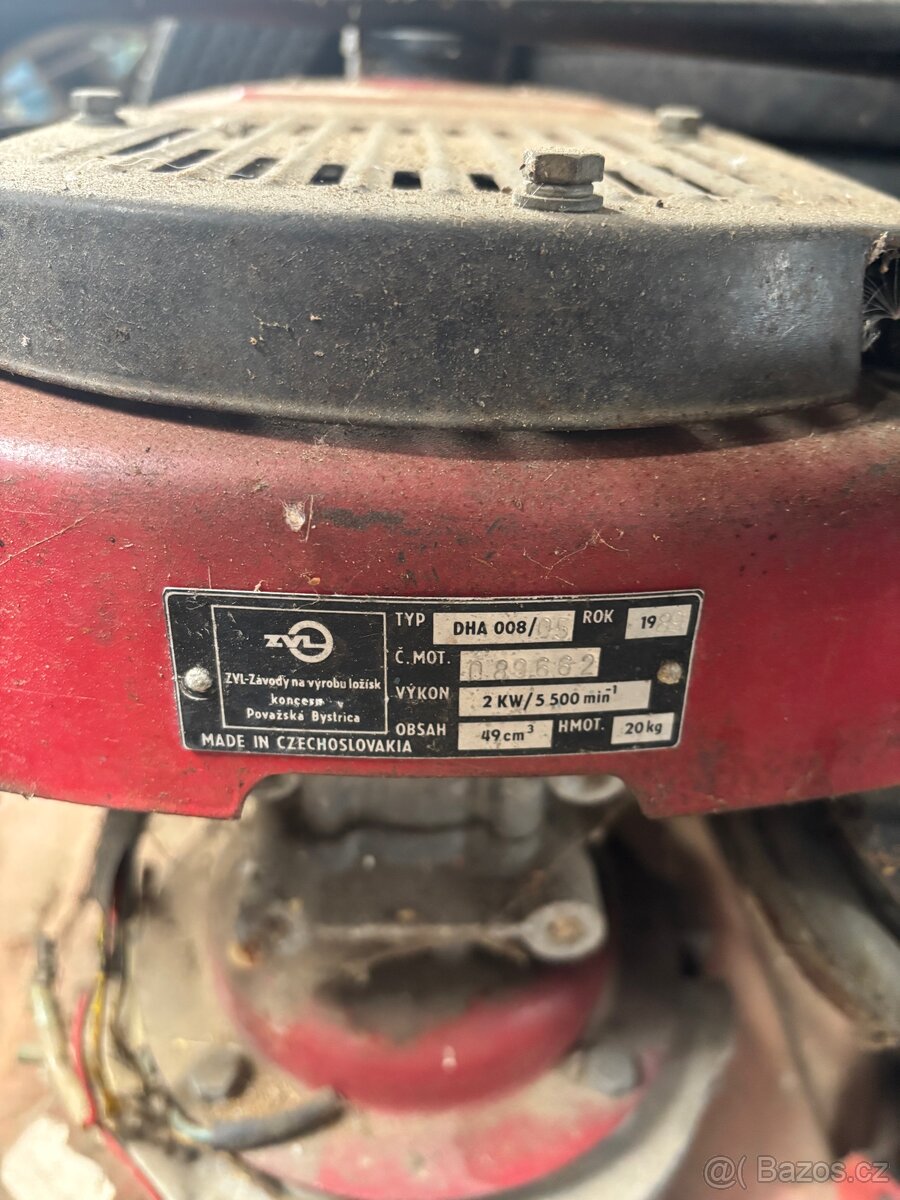 sekačka na trávu ZVL Babetta - 6