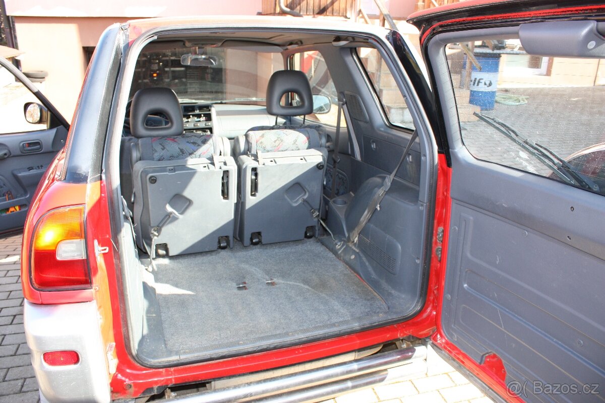 Prodám Toyota Rav4 - 6