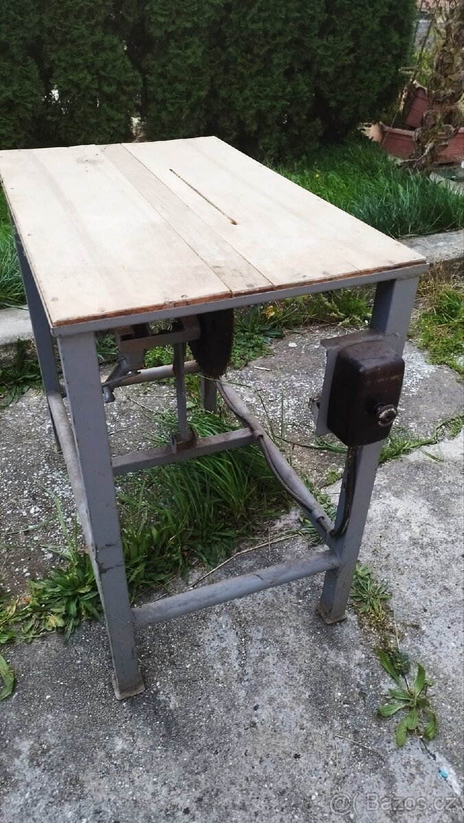 Prodám cirkulárku v dobrem stavu. - 6