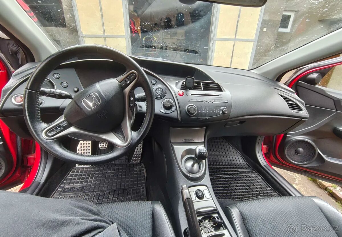 Honda Civic 2010 - 6