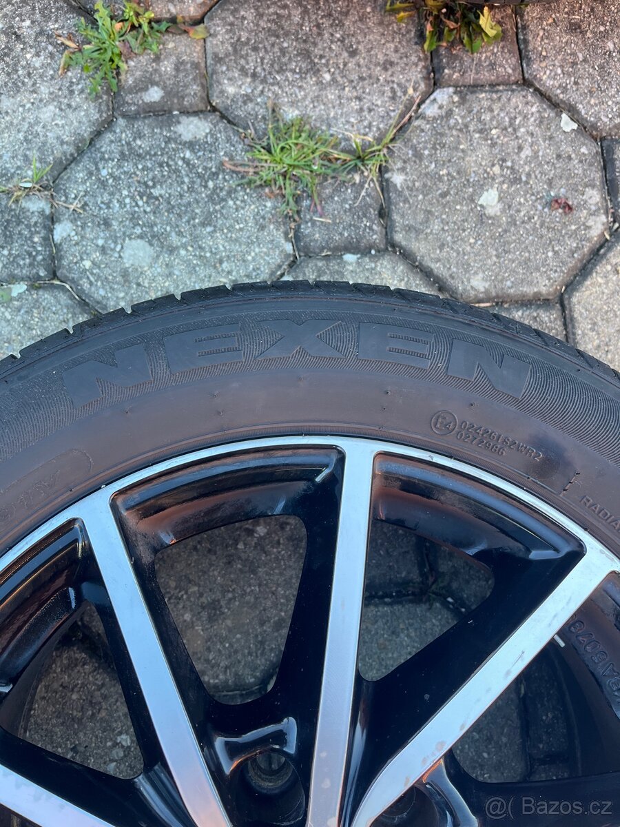 Lité kola Alutec 6.5x16 5x112 letní pneu 205/55/16 - 6