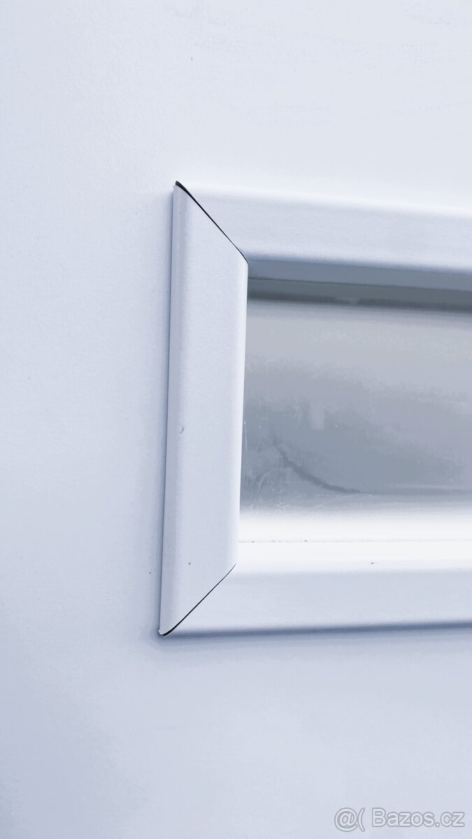 BÍLÉ Interiérové dveře dřevěné lakované s černou klikou - 6