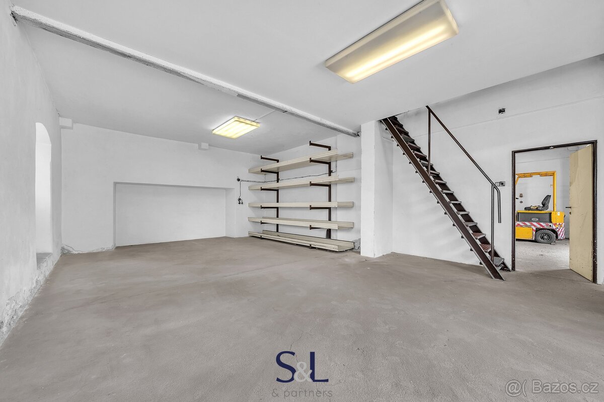 Prodej víceúčelového domu - 248 m² - Cvikov, ev.č. 01313 - 6